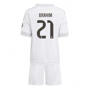 Real Madrid Brahim Diaz #21 Jalkapallovaatteet Lasten Kotipeliasu 2025-26 Lyhythihainen (+ Lyhyet housut)